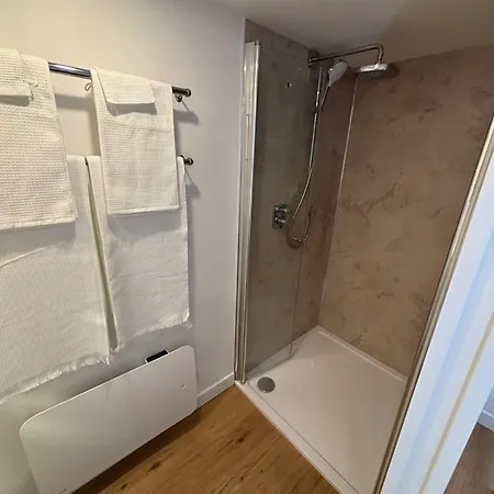 Apartman Les Thermes- *